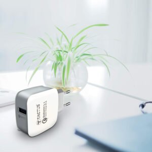 TACTUS - USB Qualcomm Quick Charge 3.1 Charger (VOS-A2220)